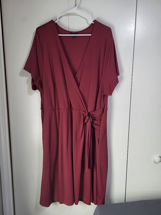 torrid Dresses & Skirts - Torrid Dark Red Premium Ponte O-Ring Mini Wrap Dress Size 4X Short Sleeve Pocket